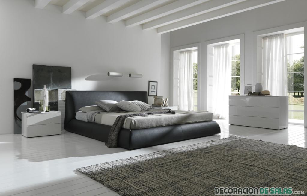amplio y elegante dormitorio