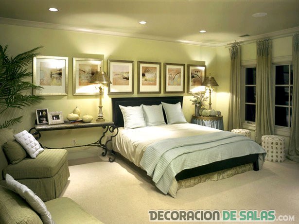 dormitorio amplio cálido en colores neutros